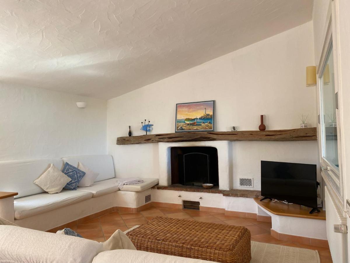 Villa Belinda Santa Margherita di Pula Bagian luar foto